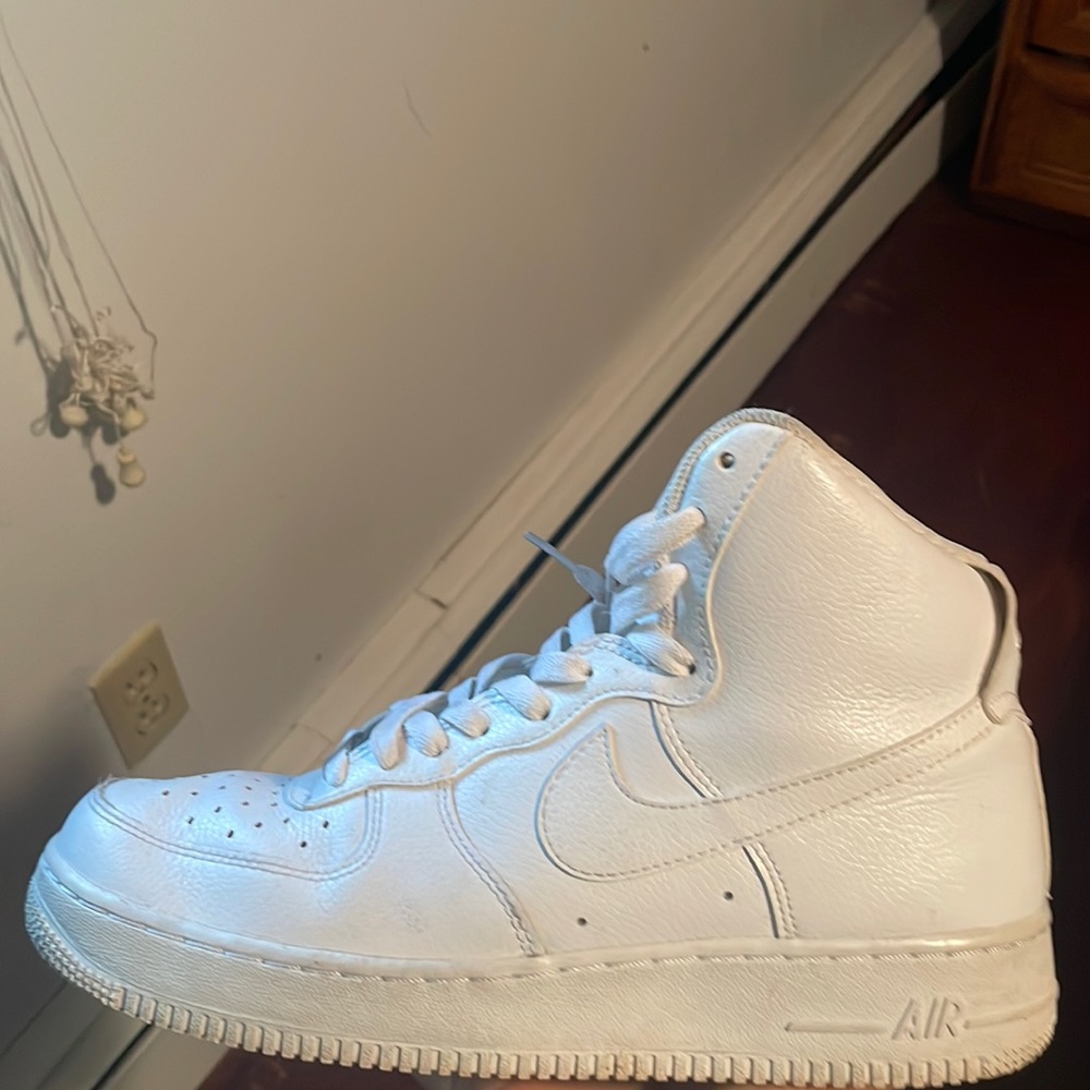 worn twice just too big